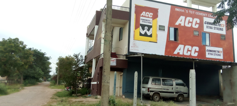  Commercial Shop 2400 Sq.ft. for Sale in Narasapur, Gadag