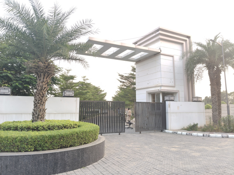  147 Sq.ft. Residential Plot for Sale in Sohna Road, Gurgaon