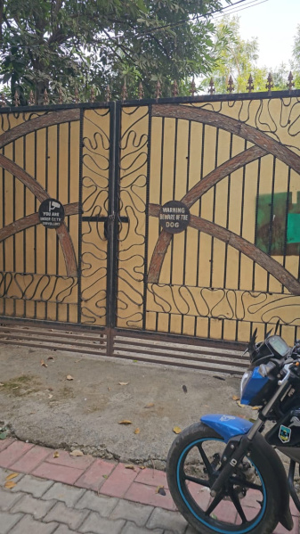 2 BHK 1000 Sq.ft. Farm House for Sale in Sainik Farms, Delhi