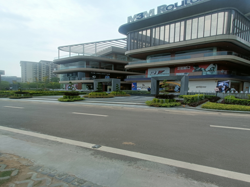 Golf Course Ext Road, Gurgaon photo 3