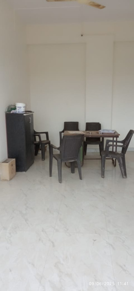  Commercial Shop 240 Sq.ft. for Rent in Vijaynagar, Sangli