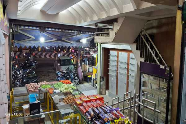  2730 Sq.ft. Commercial Shop for Rent in Koliyanur, Villupuram