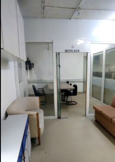  2500 Sq.ft. Office Space for Rent in Jhandewalan Extension, Delhi