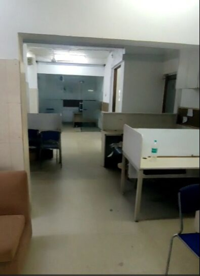  2500 Sq.ft. Office Space for Rent in Jhandewalan Extension, Delhi