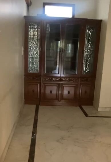 8 BHK 5000 Sq.ft. House for Sale in Ashok Vihar, Delhi