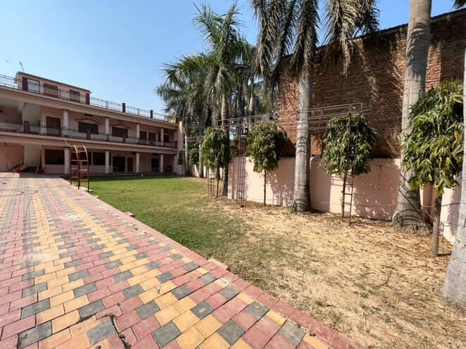  17200 Sq.ft. Commercial Land for Sale in Chandmari, Varanasi
