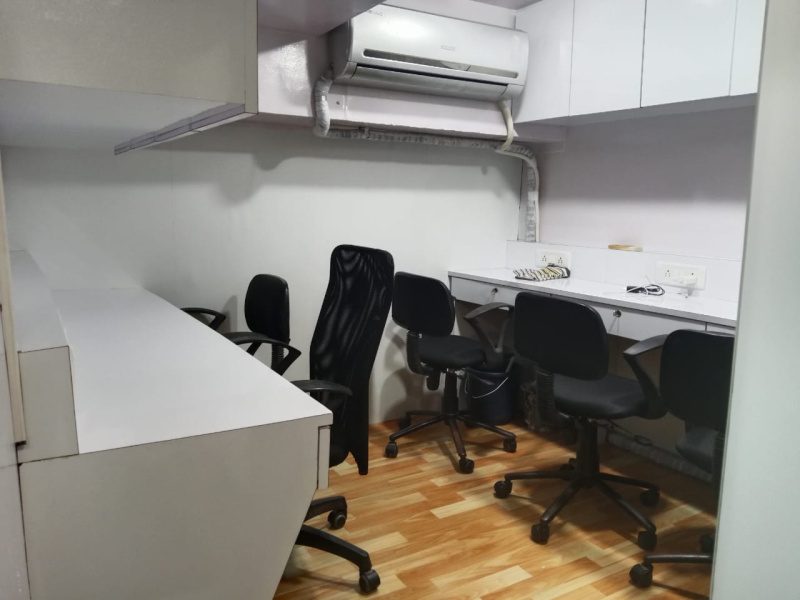  Office Space 125 Sq.ft. for Rent in Mindspace, Malad West, Mumbai