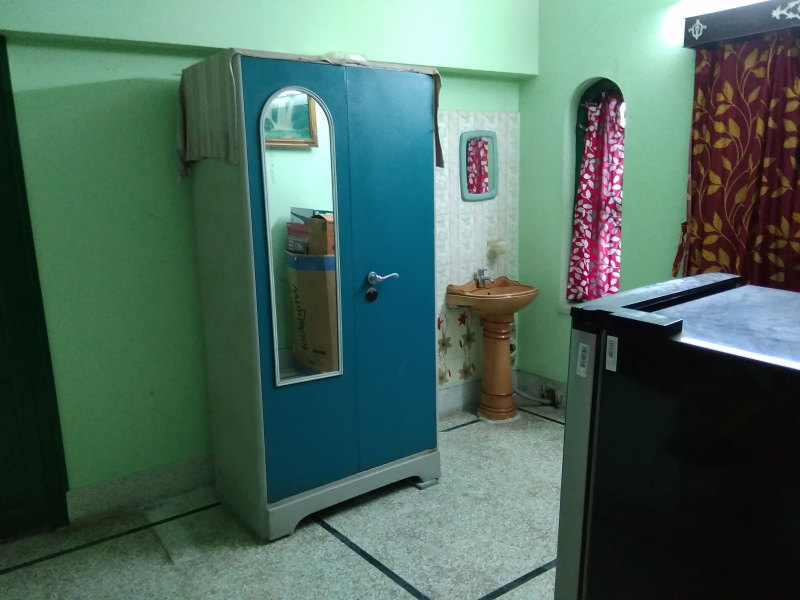 2 BHK Builder Floor 750 Sq.ft. for Rent in Tollygunge, Kolkata