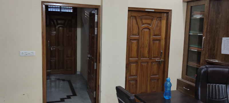 4 BHK 2500 Sq.ft. House for Rent in Ashiyana Colony, Lucknow