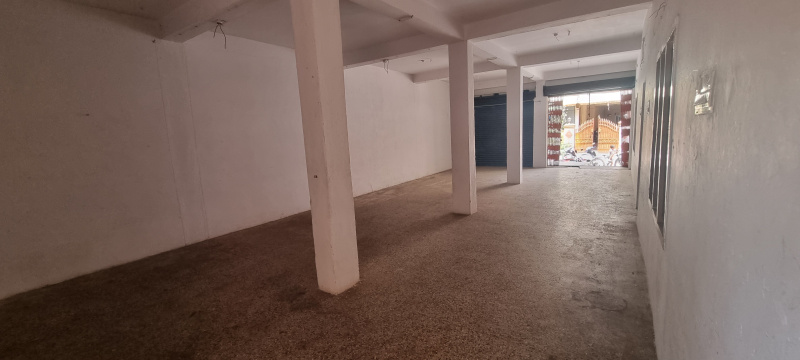  Commercial Shop 1600 Sq.ft. for Rent in Durgapuram, Vijayawada