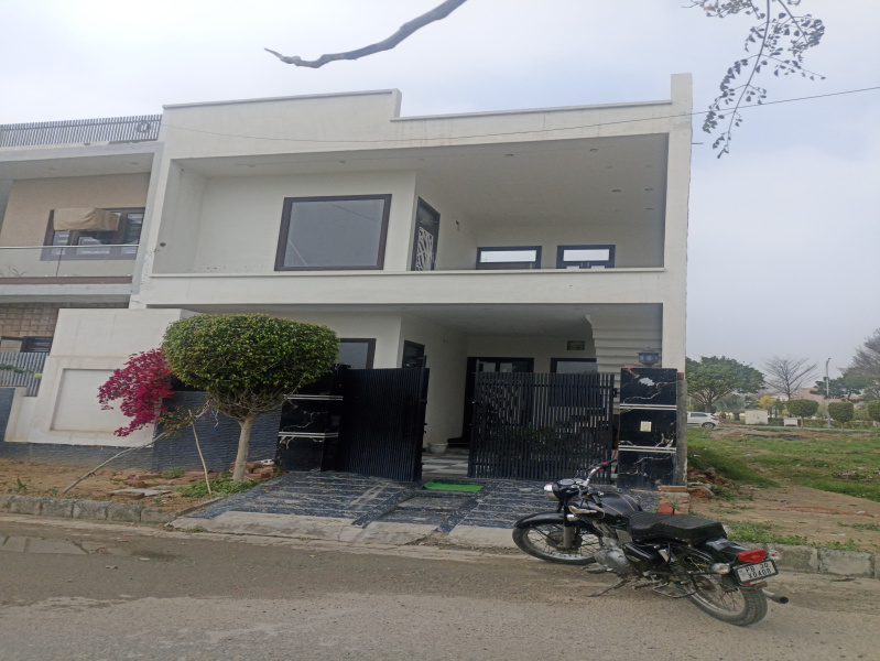 3.5 BHK Villa 150 Sq.ft. for Sale in Dabwali Road, Bathinda