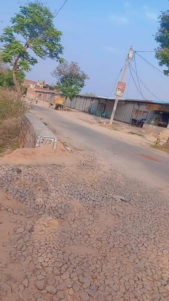  1000 Sq.ft. Residential Plot for Sale in Shivpuri Road, Jhansi