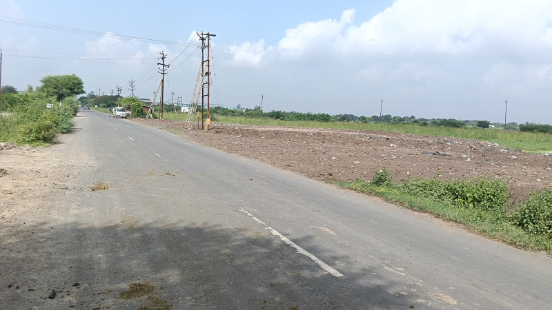  Industrial Land 50000 Sq.ft. for Sale in Manjusar, Vadodara
