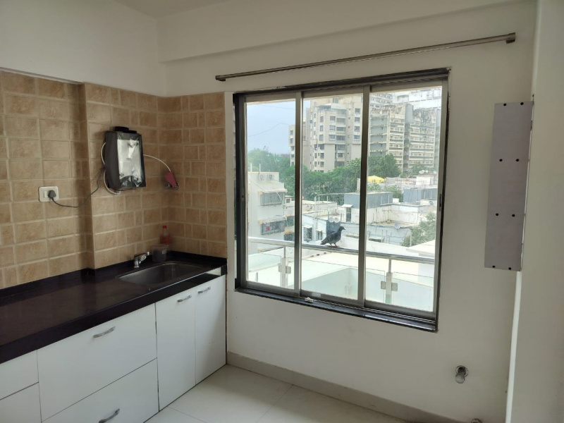 2 BHK 850 Sq.ft. Apartment for Sale in Dadar, Mumbai