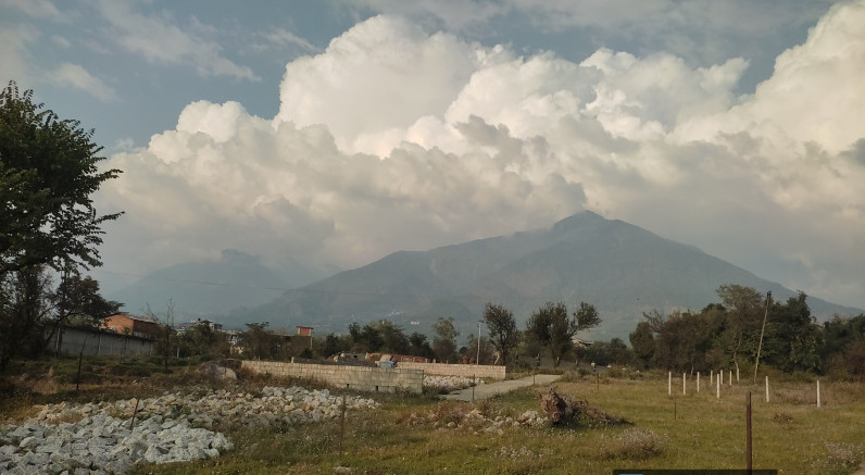 20 Marla Residential Plot for Sale in Yol Cantt, Dharamsala