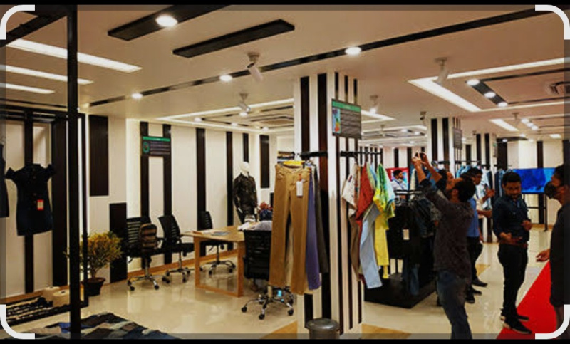  1110 Sq.ft. Showroom for Sale in Omkar Nagar, Nagpur