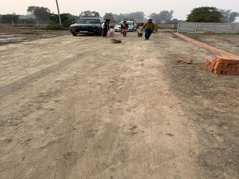  900 Sq.ft. Residential Plot for Sale in Chaubepur, Kanpur