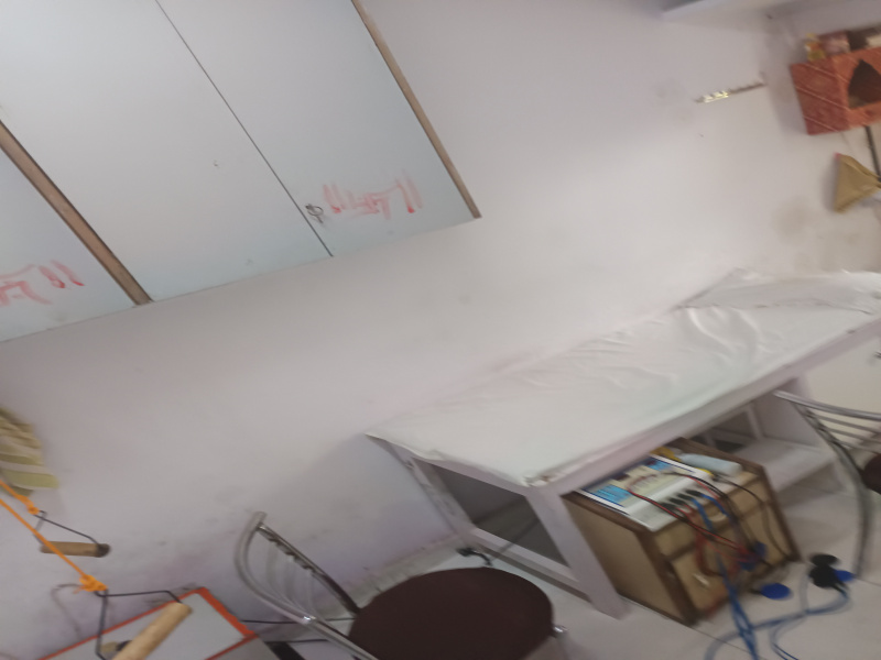  168 Sq.ft. Commercial Shop for Rent in Mayur Vihar Phase 1 Extension, Delhi