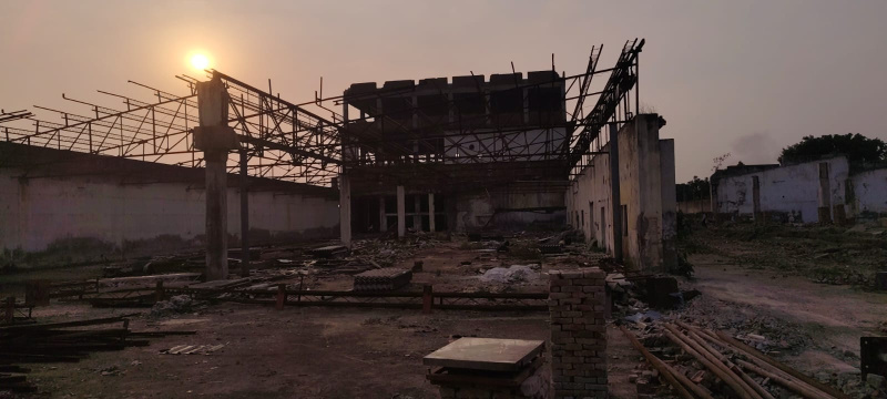  2000 Sq. Yards Industrial Land for Sale in Artauni, Agra