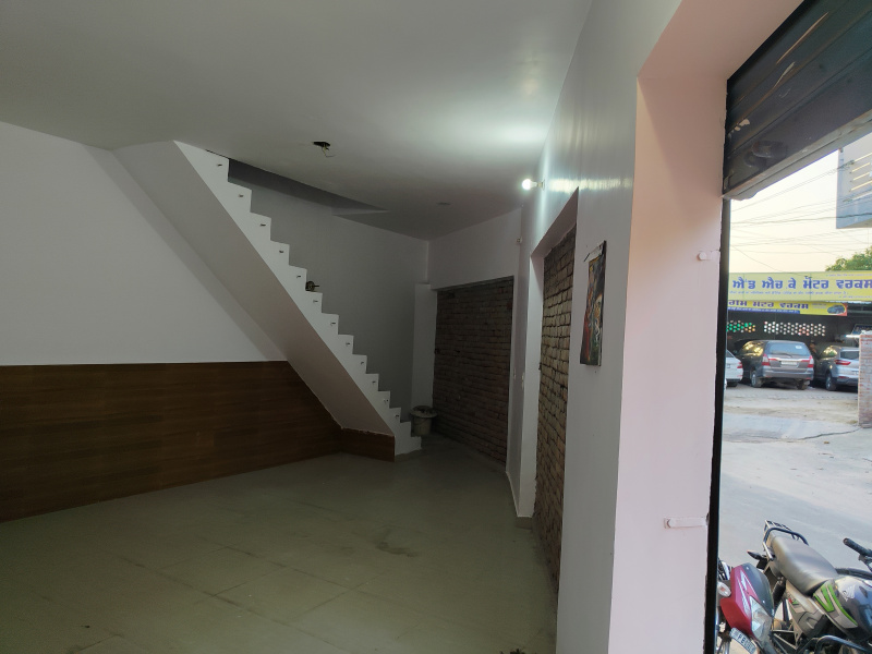  432 Sq.ft. Commercial Shop for Rent in Vishal Nagar, Bathinda