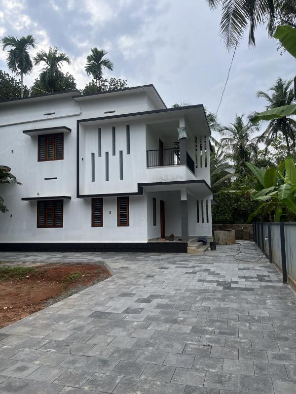 4 BHK 1845 Sq.ft. House for Rent in Ummalathoor, Kozhikode