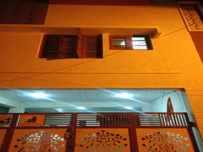 2 BHK 1000 Sq.ft. House for Rent in New Thippasandra, Bangalore