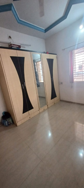 3.5 BHK 1200 Sq.ft. House for Rent in Chhani Jakatnaka, Vadodara