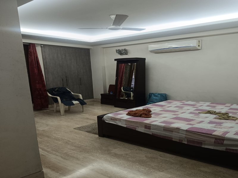 4 BHK 2450 Sq.ft. Builder Floor for Sale in Green Park Main, Delhi