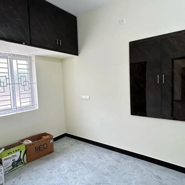 1 BHK 600 Sq.ft. House for Sale in Perungalathur, Chennai