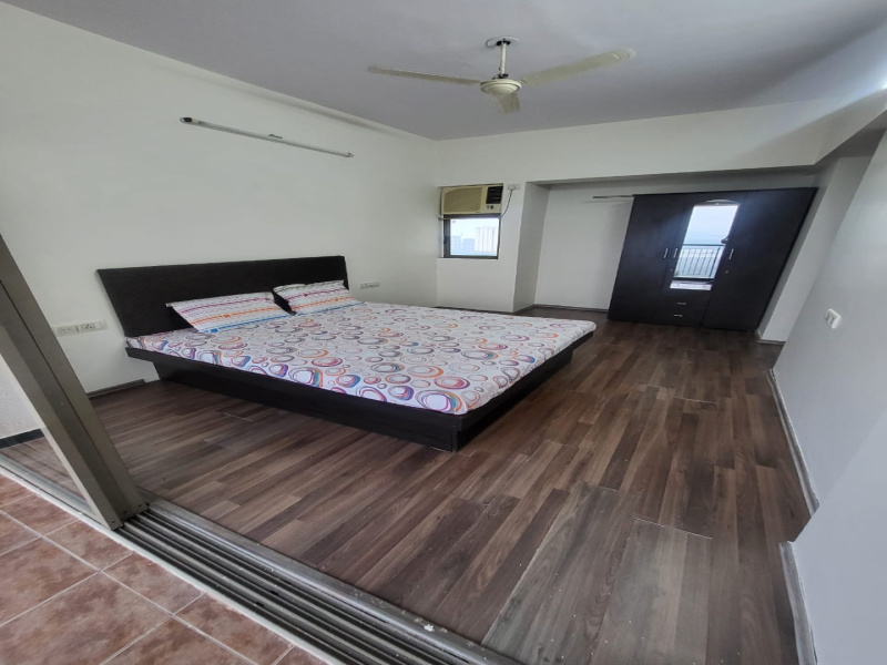 3 BHK 1200 Sq.ft. Apartment for Rent in Bhayanderpada, Thane