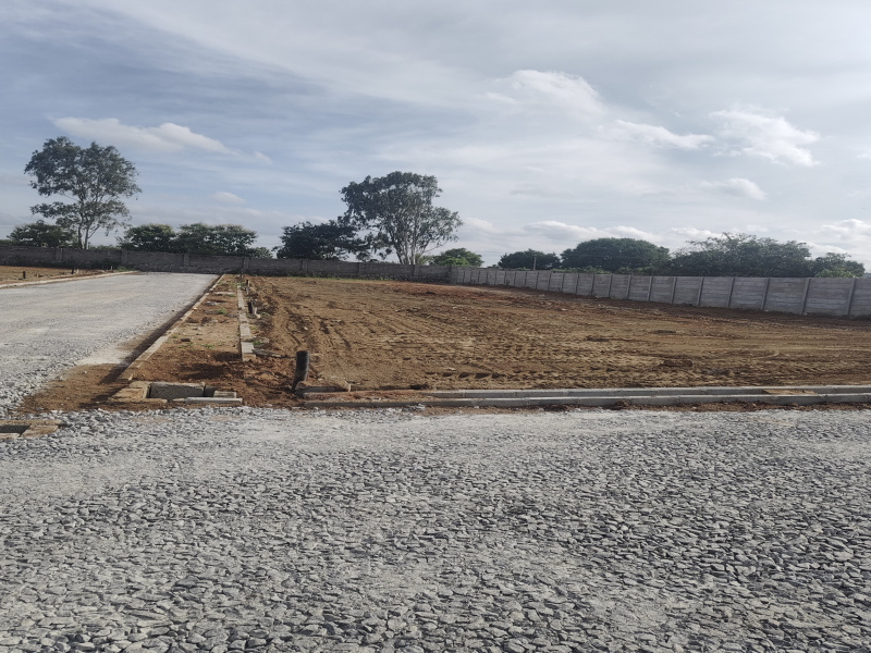  2400 Sq.ft. Residential Plot for Sale in Shoolagiri, Hosur