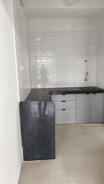 2 BHK 590 Sq.ft. Apartment for Rent in Bolinj, Virar West, Mumbai