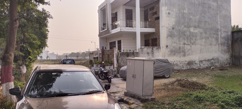  153 Sq. Yards Residential Plot for Sale in Sushant City, Meerut