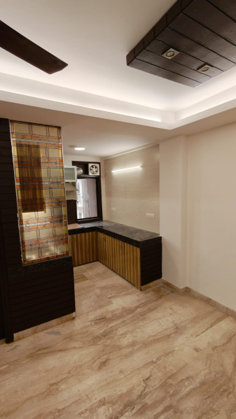 3 BHK 215 Sq. Yards Apartment for Sale in East Of Kailash, Delhi