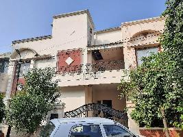6 BHK House & Villa for Sale in Bawadia Kalan, Bhopal