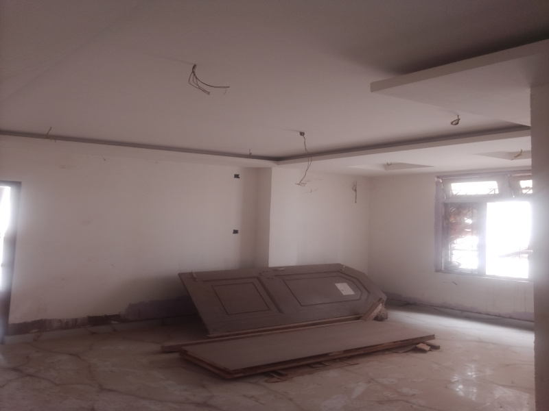 2.5 BHK 1200 Sq.ft. Builder Floor for Sale in Ulubari, Guwahati