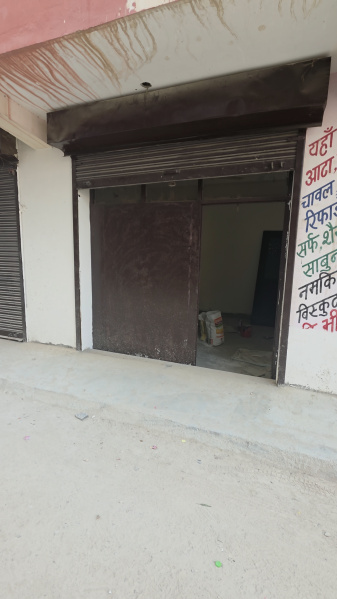  456 Sq.ft. Commercial Shop for Sale in Govindpuram, Ghaziabad