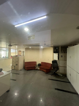  Office Space for Rent in Navrangpura, Ahmedabad
