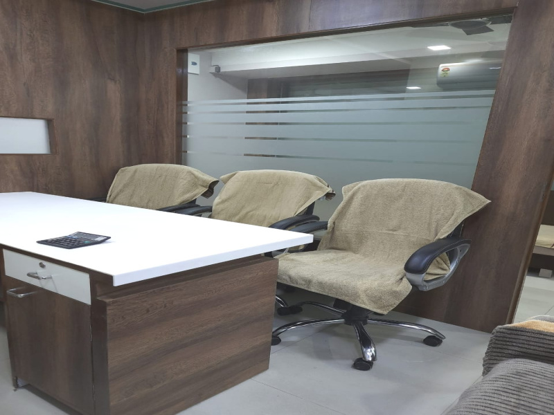  737 Sq.ft. Office Space for Rent in Ambli, Ahmedabad