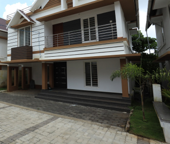 3 BHK House for Sale in Aranattukara, Thrissur