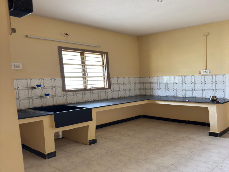 2 BHK 2400 Sq.ft. House for Rent in Kannankurichi, Salem