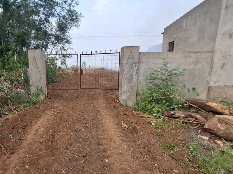  4000 Sq. Yards Agricultural/Farm Land for Sale in Doctors Colony, Miryalguda, Nalgonda