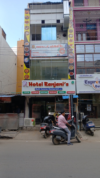  600 Sq.ft. Hotels for Sale in Mogappair East, Chennai