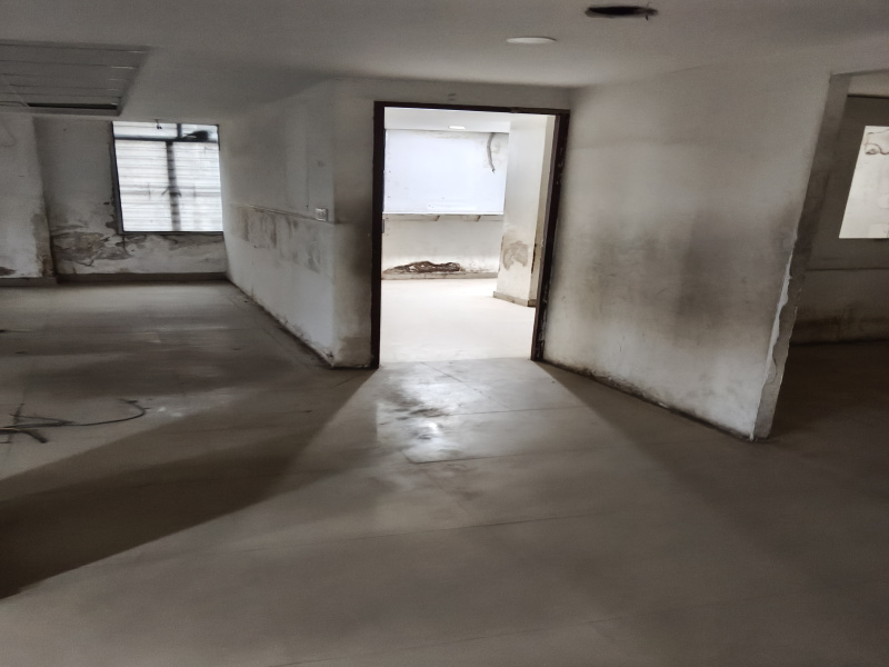  3500 Sq.ft. Office Space for Rent in Mall Road, Kanpur