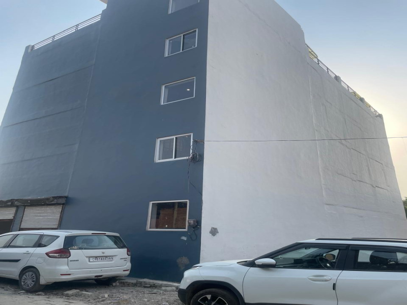  16000 Sq.ft. Hotels for Rent in Bamba Road, Kanpur