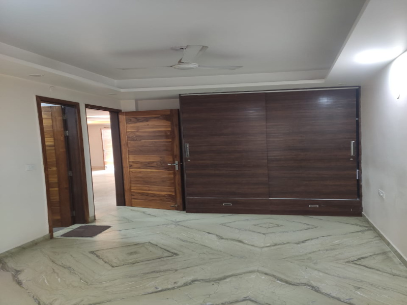 5 BHK 163 Sq. Yards House for Rent in DLF Phase III, Gurgaon
