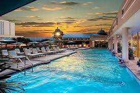  250 Sq. Yards Office Space for Rent in DLF Phase IV, Gurgaon