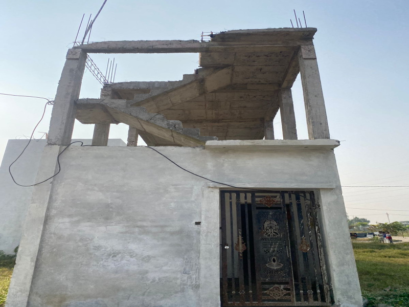 1 BHK 420 Sq.ft. House for Sale in Ujjain Road, Indore