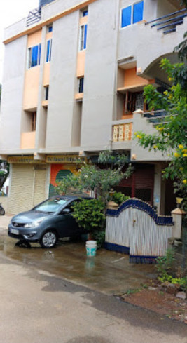  2400 Sq.ft. Commercial Shop for Rent in Vidyanagar, Davanagere