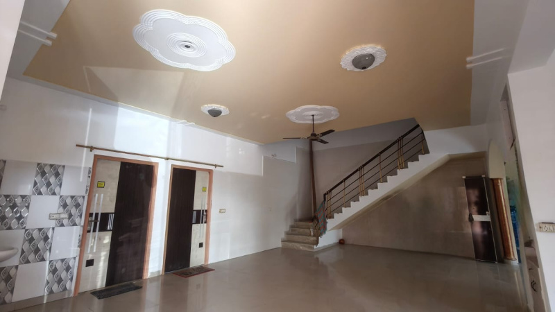 3 BHK 365 Sq. Yards Villa for Sale in Baghpat Road, Meerut